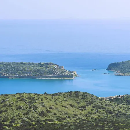 Sendal Spinalonga View * Chavgas